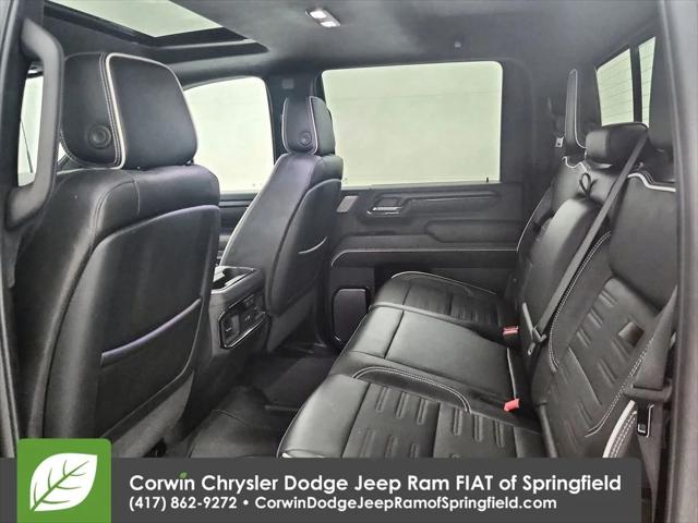2025 GMC Sierra 2500HD 4WD Crew Cab Standard Bed AT4X