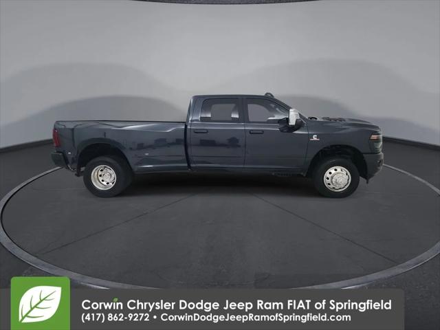 2025 Ram 3500 Laramie Crew Cab 4x4 8' Box