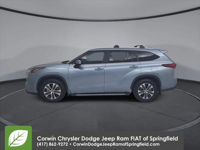 2023 Toyota Highlander XLE