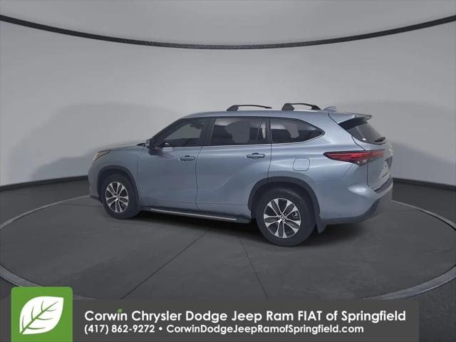 2023 Toyota Highlander XLE