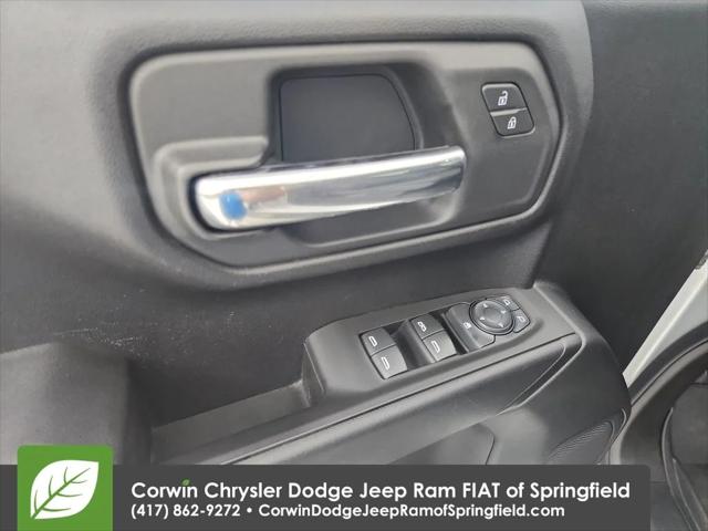 2021 Chevrolet Silverado 1500 4WD Crew Cab Short Bed Custom Trail Boss