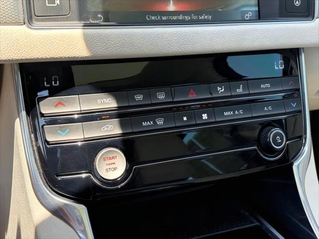 2017 Jaguar XF 35t Premium