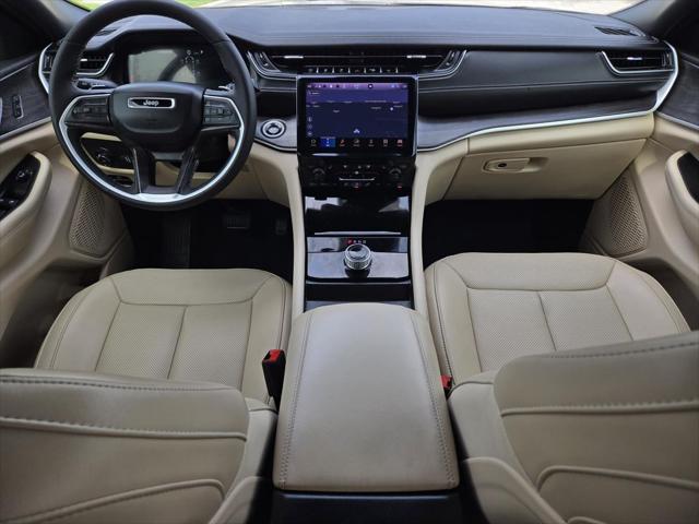 2025 Jeep Grand Cherokee L Limited 4x2