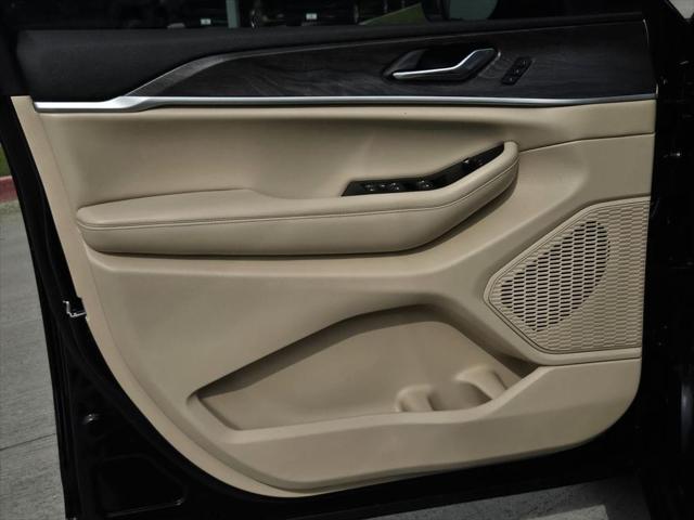 2025 Jeep Grand Cherokee L Limited 4x2