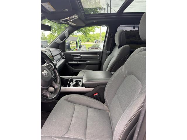2022 Ram 1500 Big Horn Crew Cab 4x4 5'7" Box