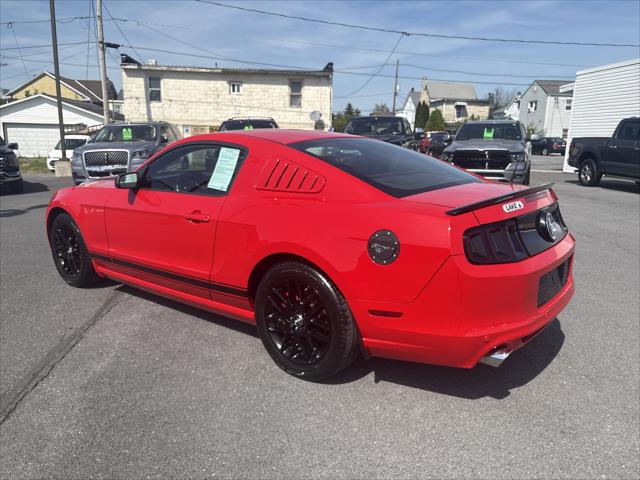 2014 Ford Mustang COUPE