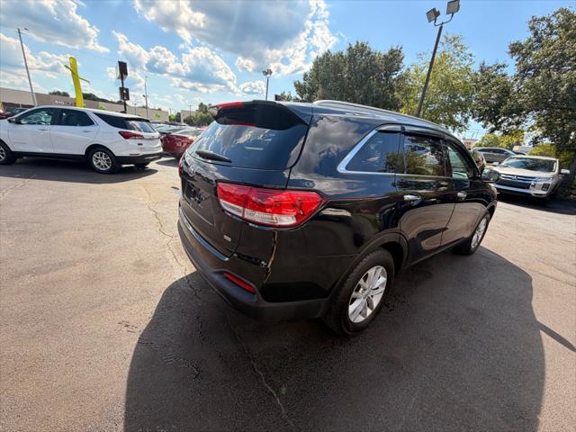 2016 Kia Sorento 2.4L LX
