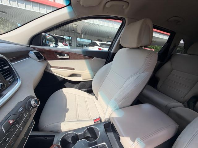 2016 Kia Sorento 2.4L LX