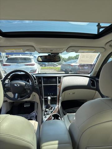 2015 INFINITI Q50 Sport