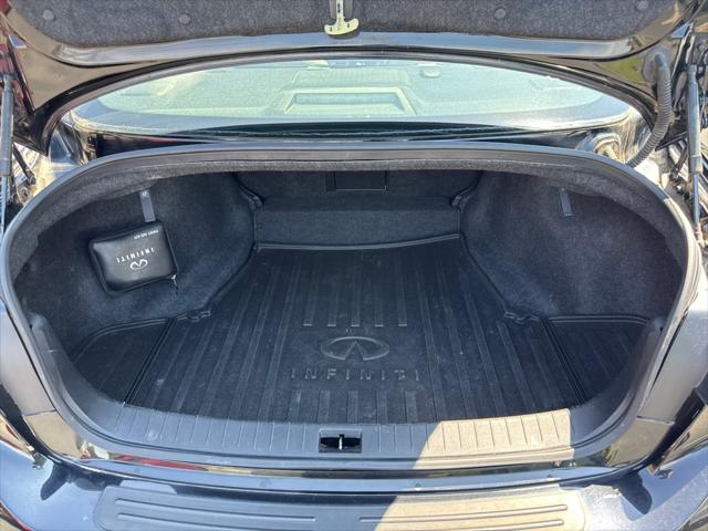 2015 INFINITI Q50 Sport