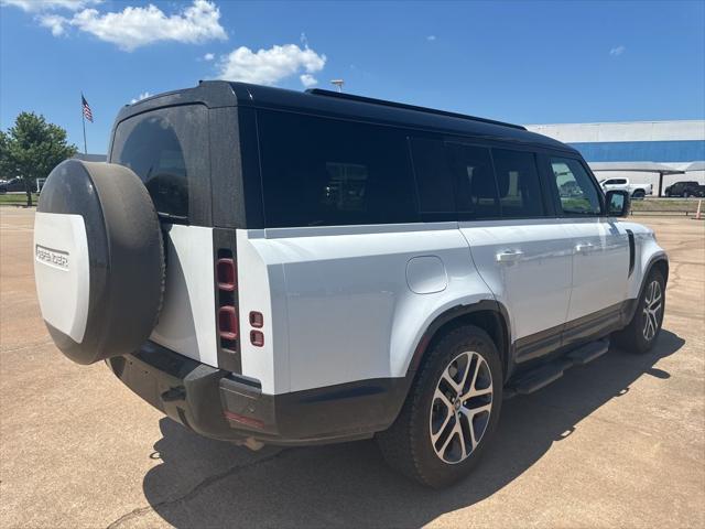 2025 Land Rover Defender 130 P400 X-Dynamic SE