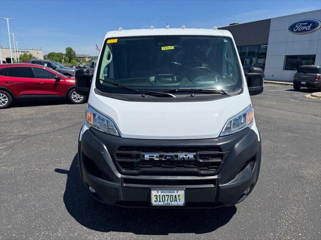 2025 Ram ProMaster 2500 Cargo Van Tradesman Low Roof 136 WB w/Pass Seat