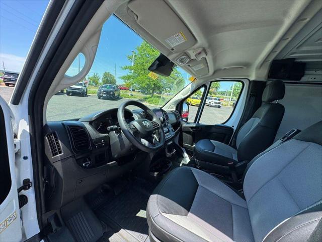 2025 Ram ProMaster 2500 Cargo Van Tradesman Low Roof 136 WB w/Pass Seat