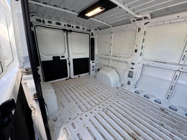 2025 Ram ProMaster 2500 Cargo Van Tradesman Low Roof 136 WB w/Pass Seat