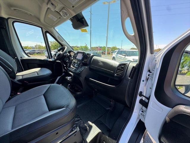 2025 Ram ProMaster 2500 Cargo Van Tradesman Low Roof 136 WB w/Pass Seat