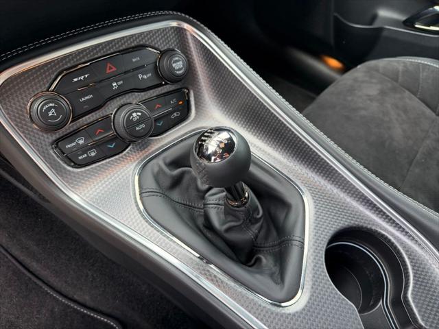 2015 Dodge Challenger SRT Hellcat