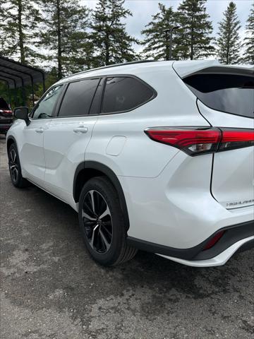 2022 Toyota Highlander XSE
