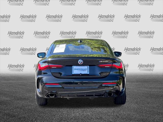 2023 BMW M4 M440i