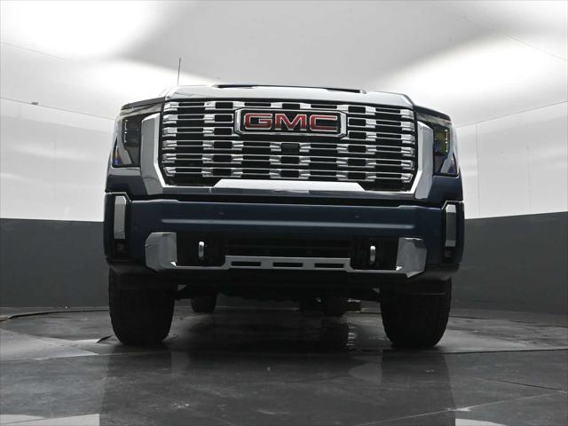 2026 GMC Sierra 2500HD Crew Cab, Standard Bed, Denali, 4WD