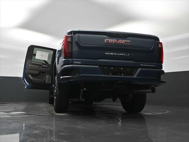 2026 GMC Sierra 2500HD Crew Cab, Standard Bed, Denali, 4WD