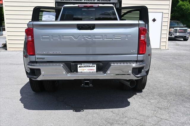 2026 Chevrolet Silverado 3500HD Crew Cab, Long Bed, LT Dual Rear Wheel, RWD