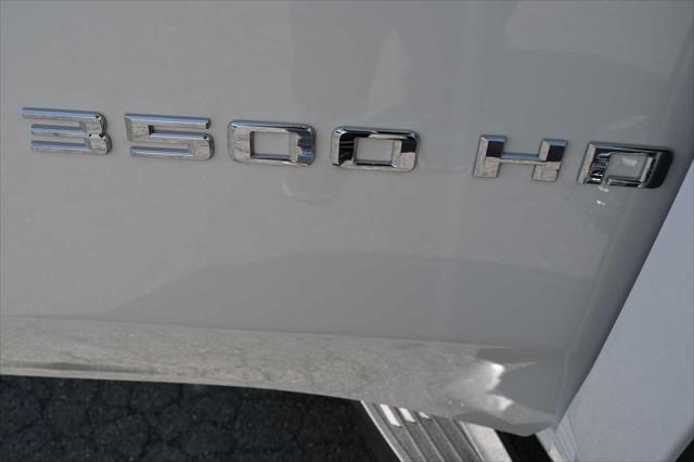 2026 Chevrolet Silverado 3500HD Crew Cab, Long Bed, LT Dual Rear Wheel, RWD