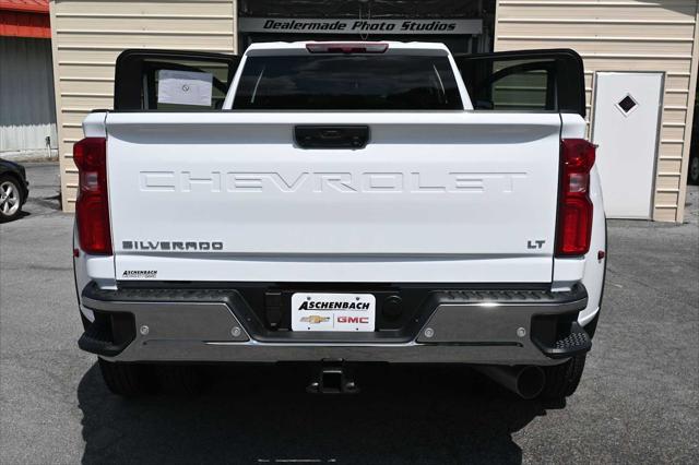 2026 Chevrolet Silverado 3500HD Crew Cab, Long Bed, LT Dual Rear Wheel, RWD