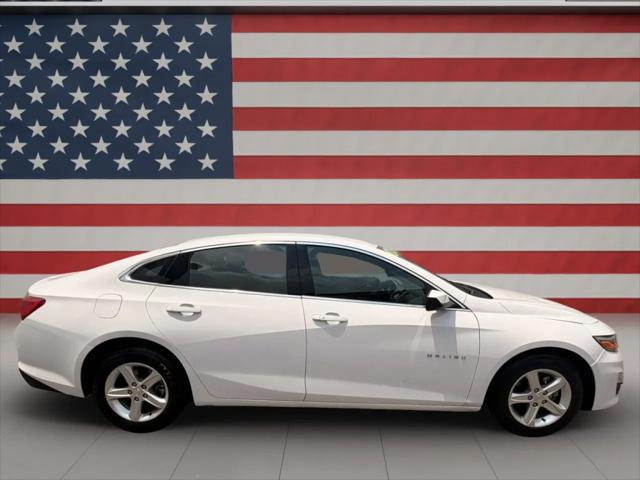 2024 Chevrolet Malibu FWD 1FL