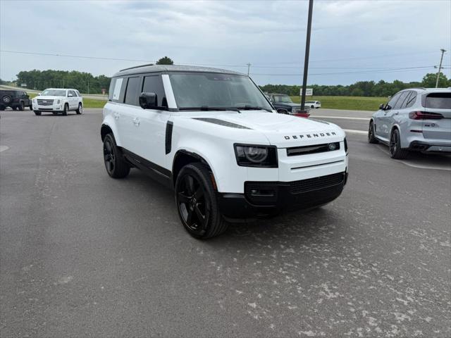 2024 Land Rover Defender 110 P400 X-Dynamic SE