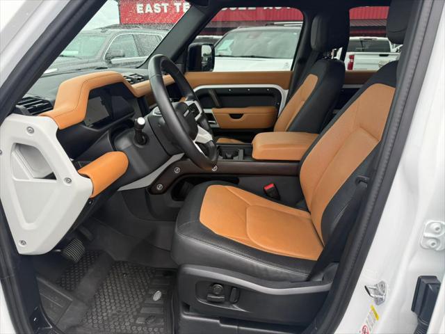 2024 Land Rover Defender 110 P400 X-Dynamic SE