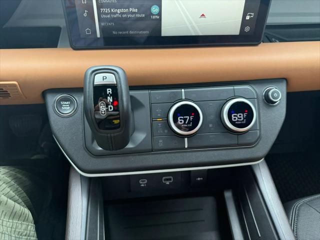 2024 Land Rover Defender 110 P400 X-Dynamic SE