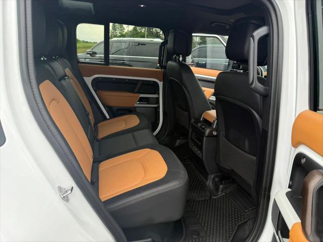 2024 Land Rover Defender 110 P400 X-Dynamic SE