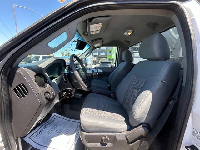 2012 Ford F-550 BUCKET