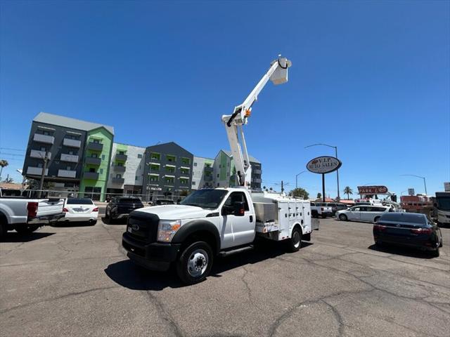 2012 Ford F-550 BUCKET