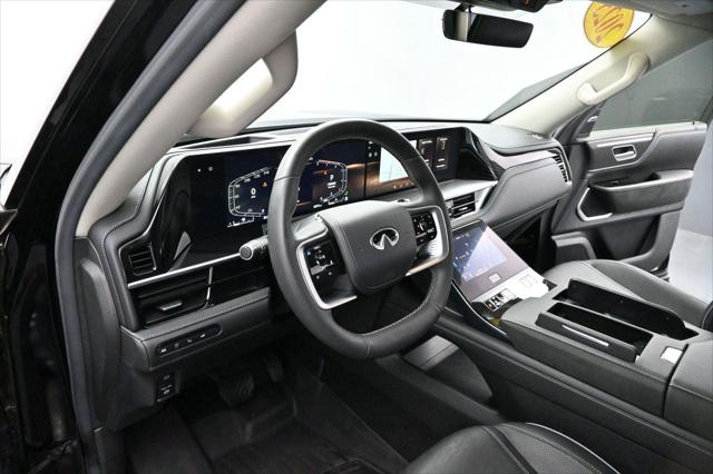 2025 INFINITI QX80 LUXE AWD
