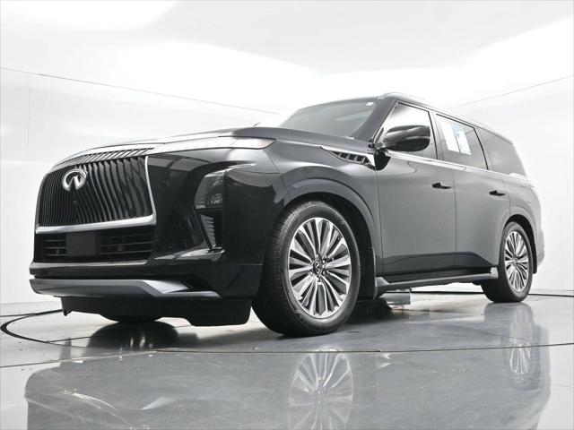 2025 INFINITI QX80 LUXE AWD