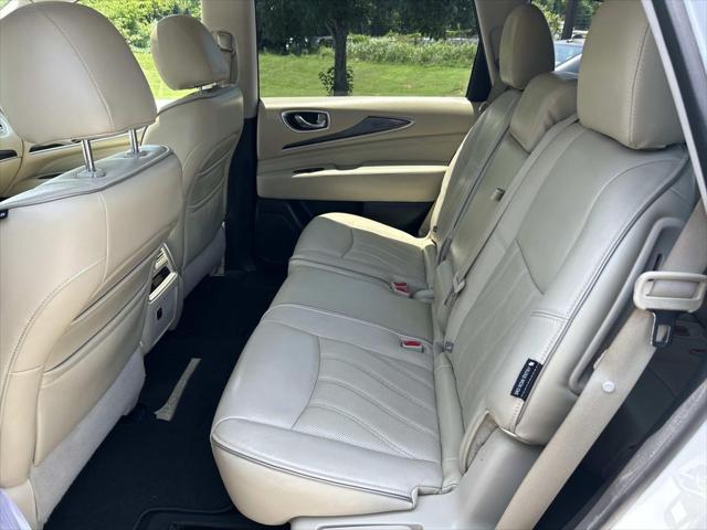 2019 INFINITI QX60 LUXE
