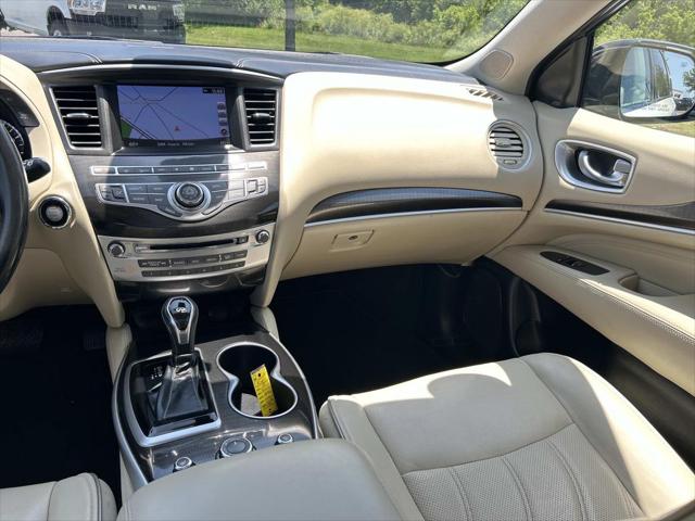 2019 INFINITI QX60 LUXE