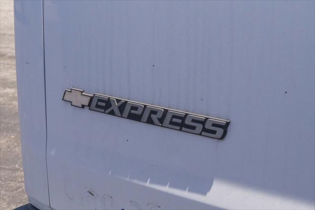 2008 Chevrolet Express Work Van
