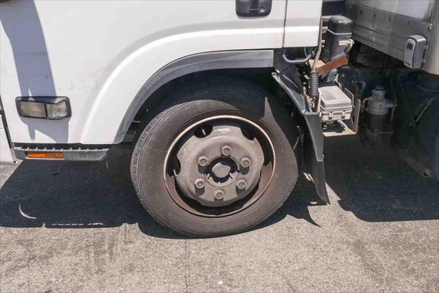 2011 Isuzu DSL REG Unknown