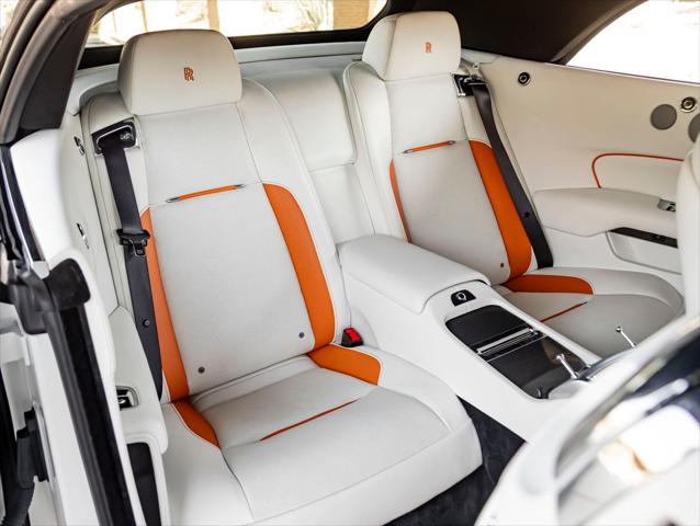 2018 Rolls-Royce Dawn Base