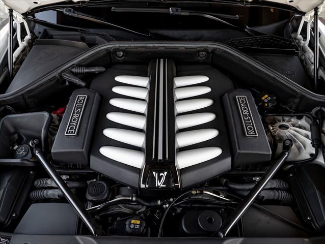 2018 Rolls-Royce Dawn Base