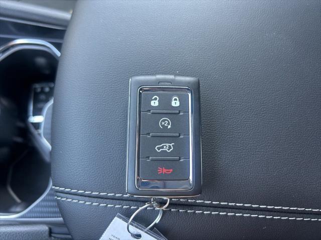 2026 Jeep Grand Cherokee L Altitude 4x4