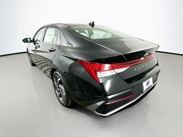 2026 Hyundai Elantra Hybrid Limited