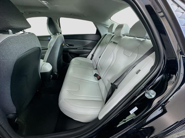 2026 Hyundai Elantra Hybrid Limited