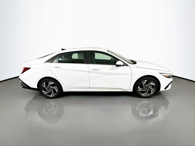 2026 Hyundai Elantra Hybrid Limited