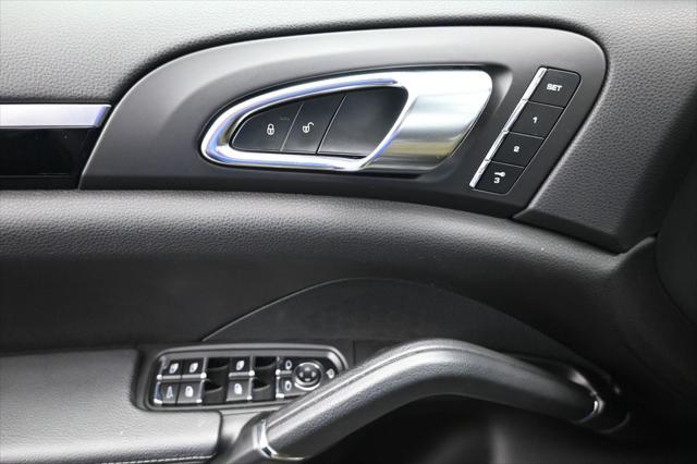 2014 Porsche Cayenne Base