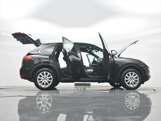2014 Porsche Cayenne Base