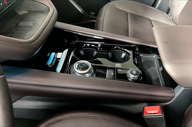 Used 2025 Ford Explorer Platinum For Sale in Olive Branch, MS