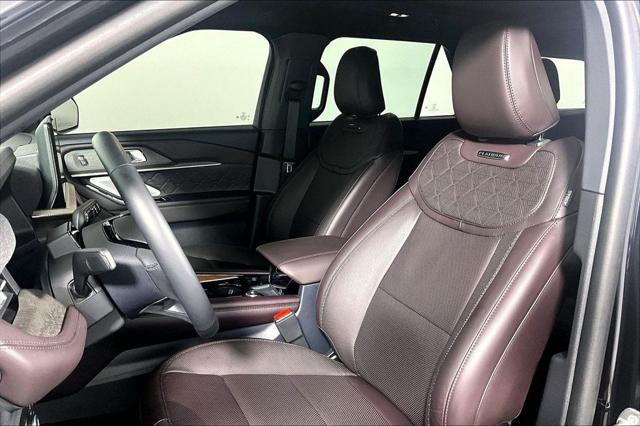 Used 2025 Ford Explorer Platinum For Sale in Olive Branch, MS